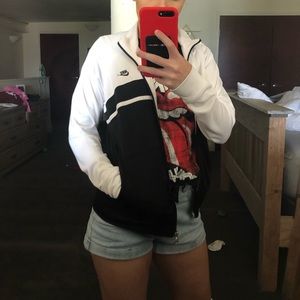 NIKE!! original full zip light weight jacket!!